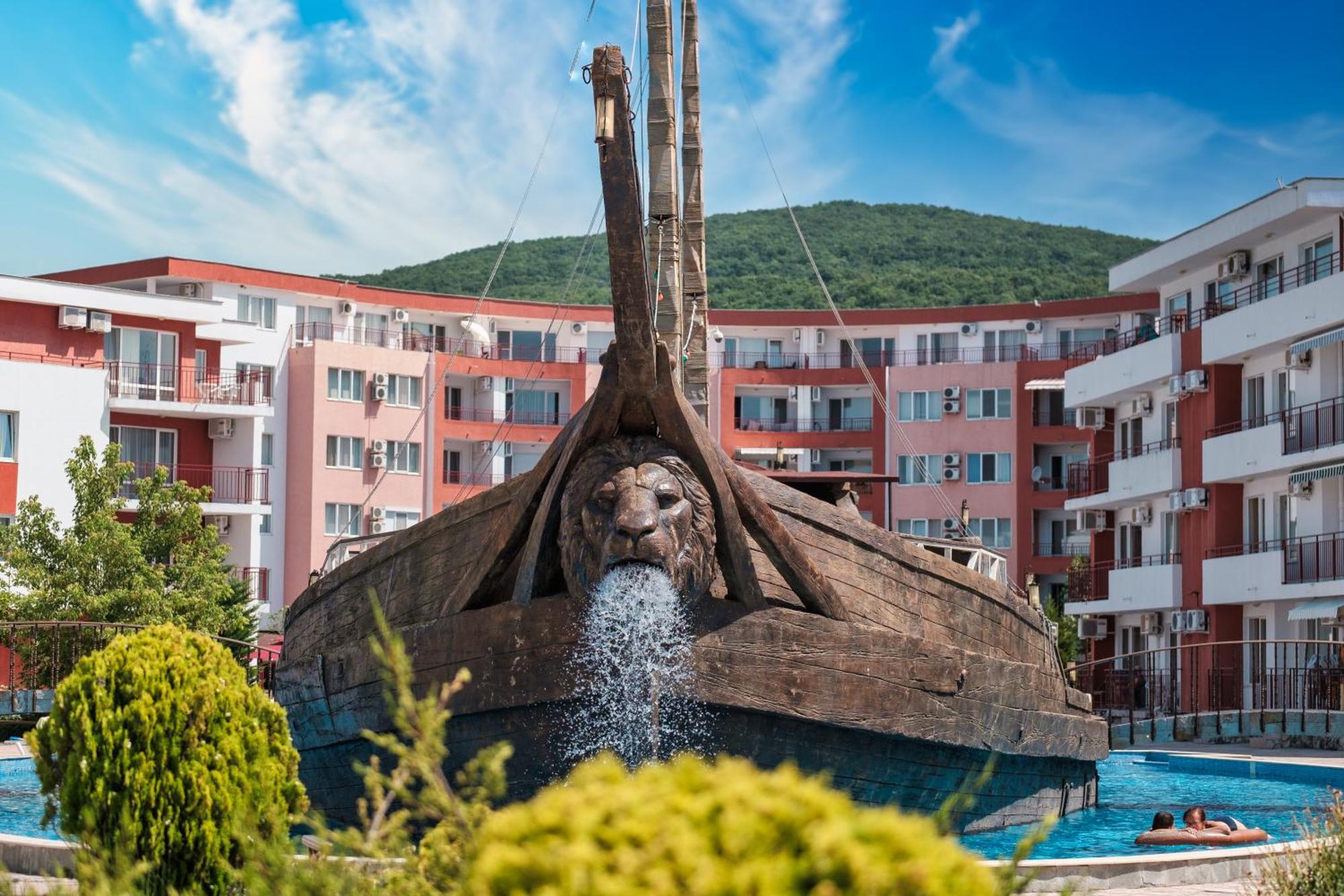 Privilege Fort Beach Apartments Светий Влас Екстер'єр фото