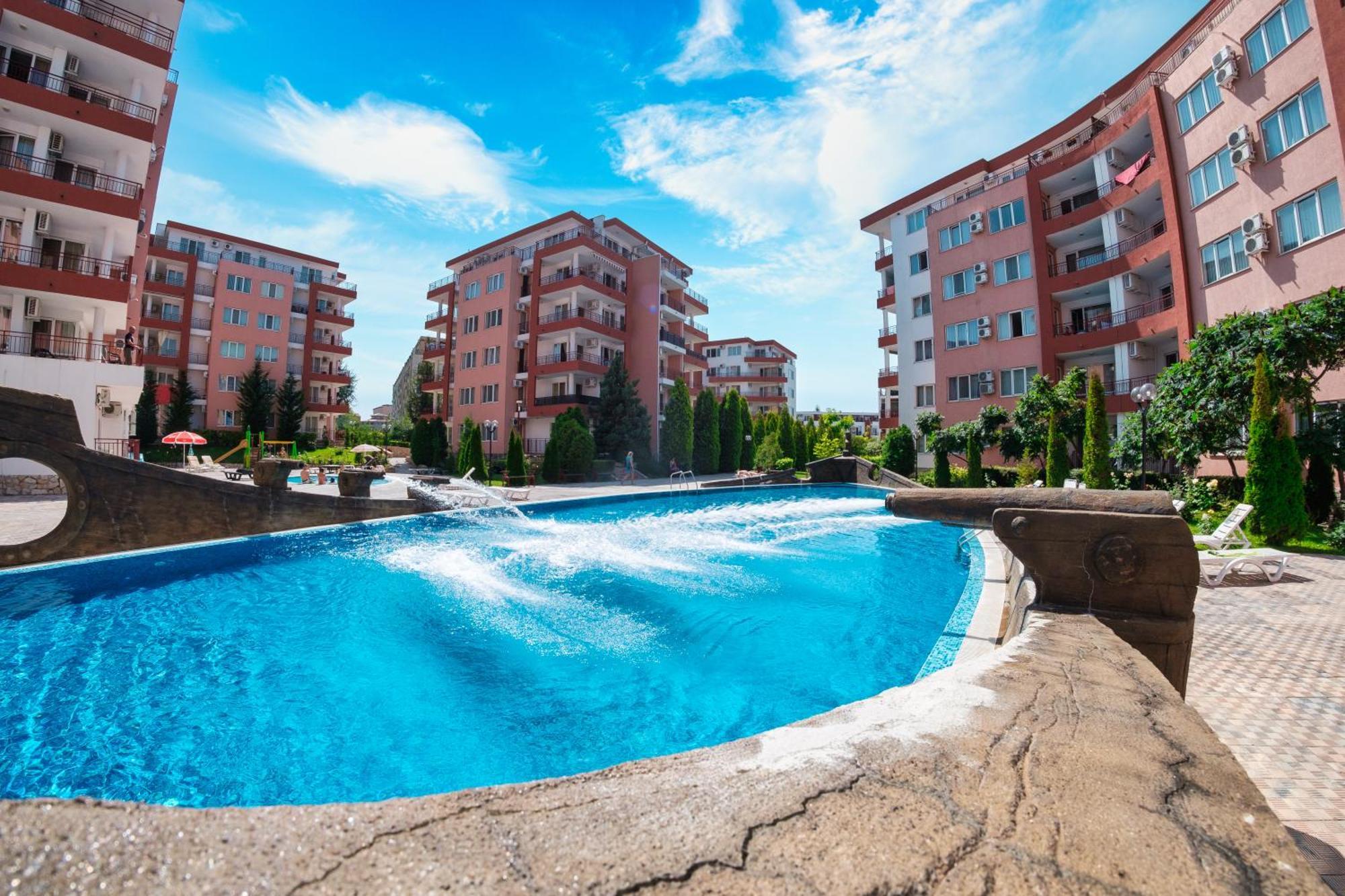 Privilege Fort Beach Apartments Светий Влас Екстер'єр фото