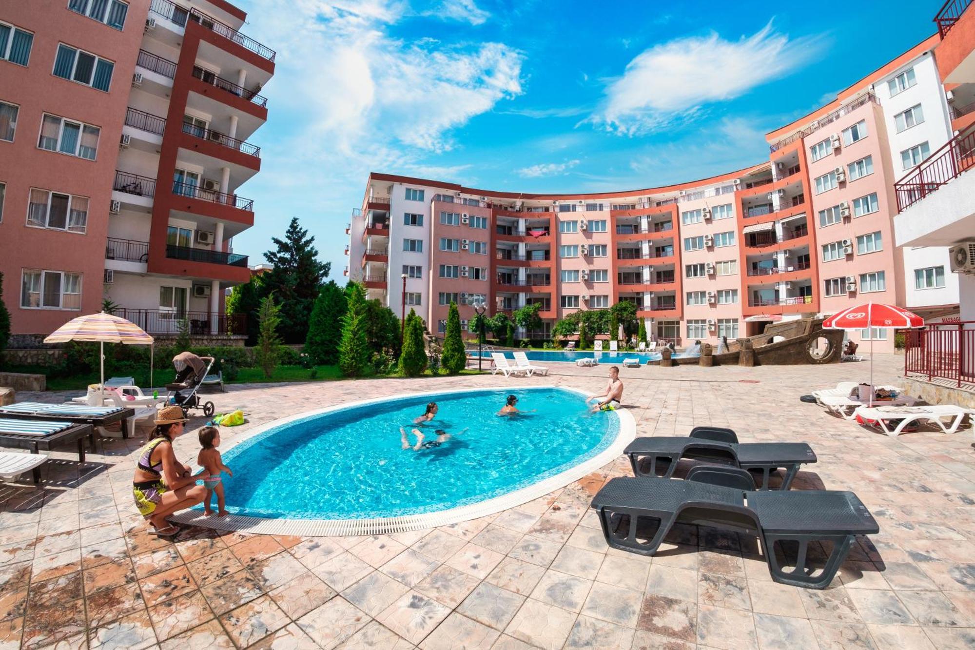 Privilege Fort Beach Apartments Светий Влас Екстер'єр фото