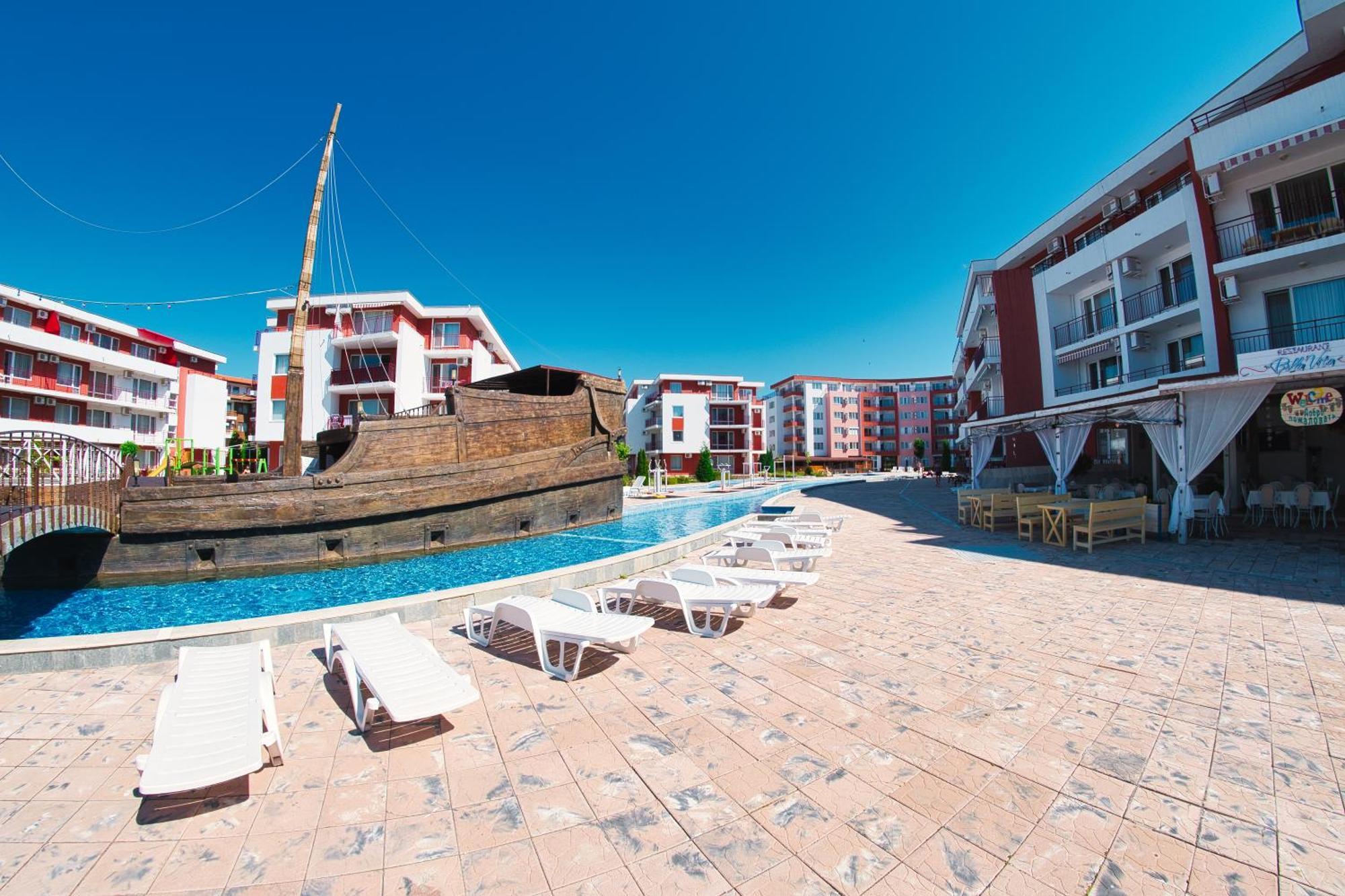 Privilege Fort Beach Apartments Светий Влас Екстер'єр фото