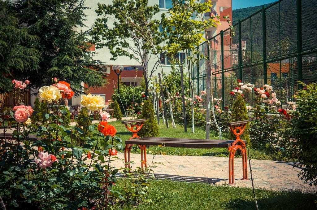 Privilege Fort Beach Apartments Светий Влас Екстер'єр фото